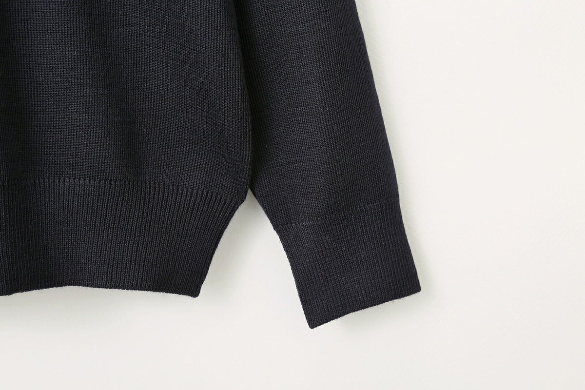 キッズ スクールセーターの袖口と裾のリブ
